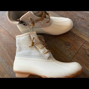 Women’s Saltwater Duck Boots